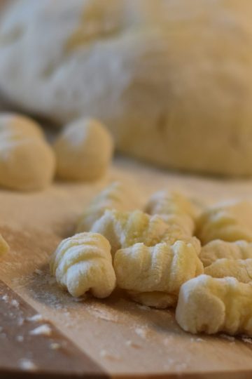 Image of gnocchi on a chopping board